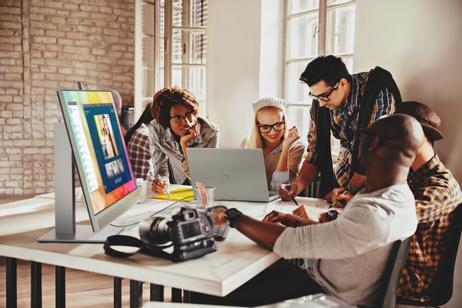 HP EliteDisplay E233 - LED-skjerm - Full HD (1080p) - 23" (1FH46AT#ABB)