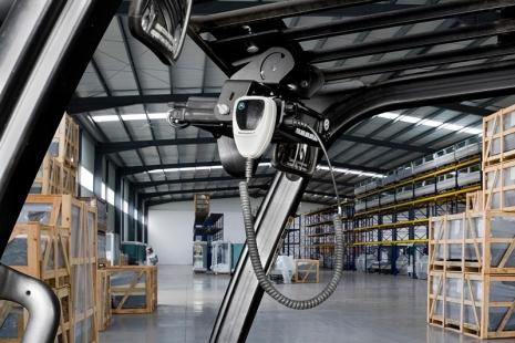 GAMBER-JOHNSON OVERHEAD GUARD MOUNT WITH SINGLE CLAM SHELL ACCS (7160-0585)