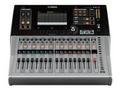 YAMAHA TF1 digital mixer
