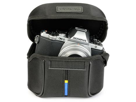 OLYMPUS CS-44SF Soft Camera Case (V601065BW000)