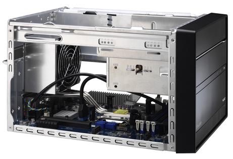 SHUTTLE XPC cube SH370R6V2 - mini-PC - ingen CPU - 0 GB - uten HDD (SH370R6V2)