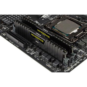 Corsair Vengeance LPX 16GB 3600MHz (2x 8GB) DDR4, CL18-22-22-42,  1.35V, ikke-bufret,  ikke-ECC, svart (CMK16GX4M2Z3600C18)