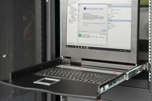 DIGITUS Modularized 43,2cm (17") TFT console with 1 port KVM,IT keyboard, RAL 9005 black (DS-72210-1IT)