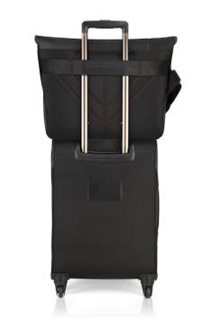 DELL Premier Messenger - Notebookbæreveske - 15.6" - svart - for Inspiron 14 34XX, 15 35XX; Latitude 5289 2-In-1; XPS 12 9250, 13 93XX, 15 95XX (460-BBNG)