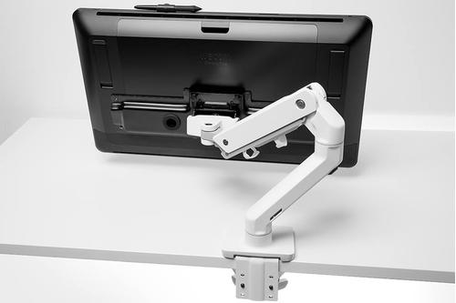 WACOM Cintiq Pro 24/32 VESA Mount Adapter (ACK62804K)