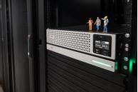 APC Smart-UPS On-Line Li-Ion 3000VA - UPS - 2700 watt - 3000 VA (SRTL3000RMXLI-NC)