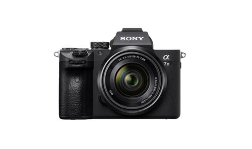 SONY A7 III kit incl. SEL2870 lens (ILCE7M3KB.CEC)