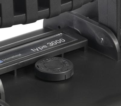 B&W Type 6700 Hard Case Black (6700/B/SI)