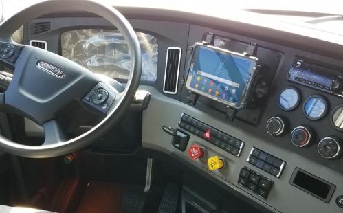 GAMBER-JOHNSON 2018 FREIGHTLINER NEW CASCADIA DASH PLATE ONLY CPNT (7160-1124-01)