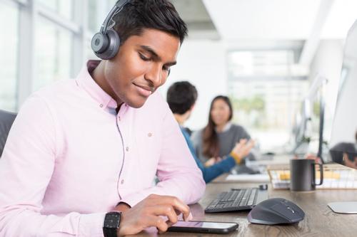 LOGITECH h UC Zone Wireless - Headset - on-ear - Bluetooth - wireless - active noise cancelling (981-000914)