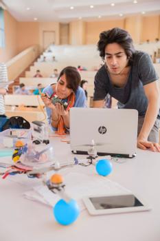 HP EB840G5 I5-8250U 8GB 256GB 14IN W10P64 NOOD                 SS SYST (3JX27EA#AK8)