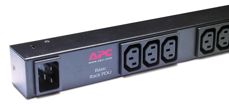 APC Basic Rack PDU Zero U - strømfordelingslist (AP9572)