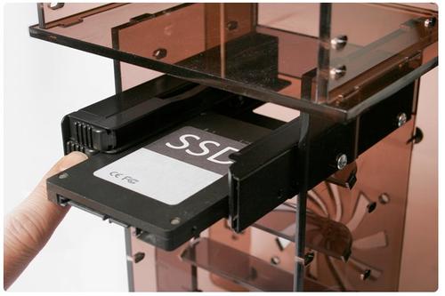 ICY DOCK EZ-Fit PRO, hårddiskadapter för 2x2,5" till i en 3, 5"-plats (MB082SP)