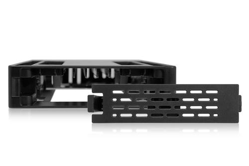 ICY DOCK EZConvert Lite Light Weight Open Air 2.5” to 3.5” SAS/SATA (MB882SP-1S-3B)