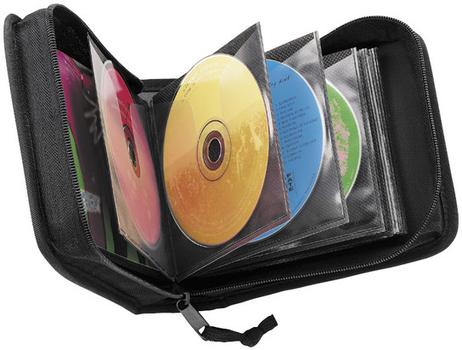 CASE LOGIC 32 Capacity Cd Wallet (CDW-32 BLACK)