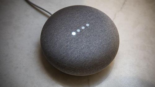GOOGLE Home Mini (GA00216-IT)