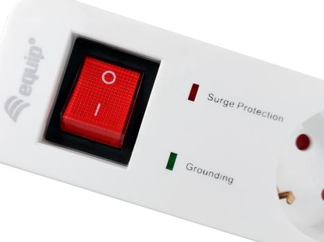 EQUIP Power Extension 1.8 M 5 Ac (245554)